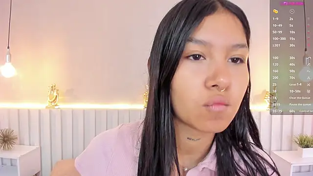 Snapshot of Aida_moreno chatting on March 15, 2025, 10:46 am Aida moreno online show from March 15, 2025, 10:46 am