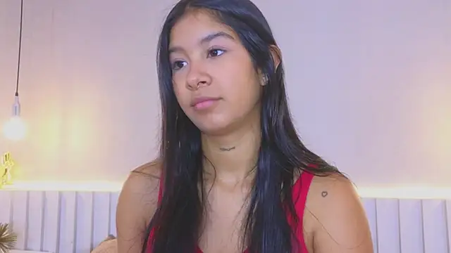 Snapshot of Aida_moreno chatting on September 14, 2025, 11:43 am Aida moreno online show from September 14, 2025, 11:43 am