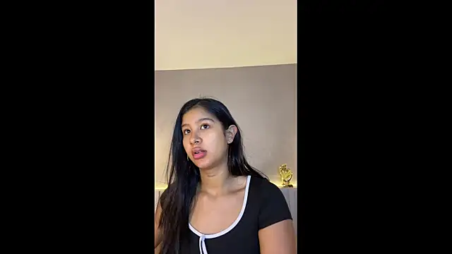Aida moreno online show from May 21, 2026, 11:51 am