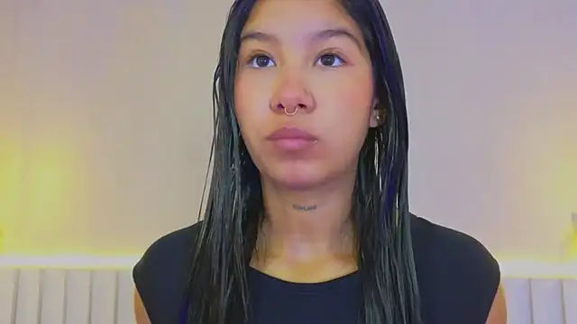 Aida moreno online show from October 19, 2025, 11:57 am