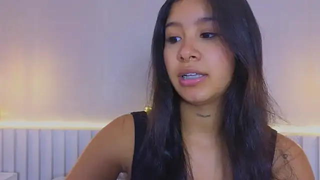 Snapshot of Aida_moreno chatting on September 9, 2025, 11:30 am Aida moreno online show from September 9, 2025, 11:30 am