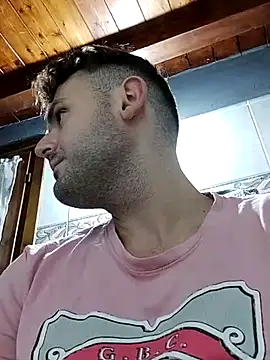 Snapshot of TheKing966 chatting on September 27, 2025, 5:57 am TheKing966 online show from September 27, 2025, 5:57 am