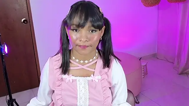 Snapshot of KaattySweet_ chatting on May 14, 2026, 7:33 pm KaattySweet online show from May 14, 2026, 7:33 pm