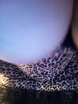 Liyan- online show from September 14, 2025, 10:32 pm