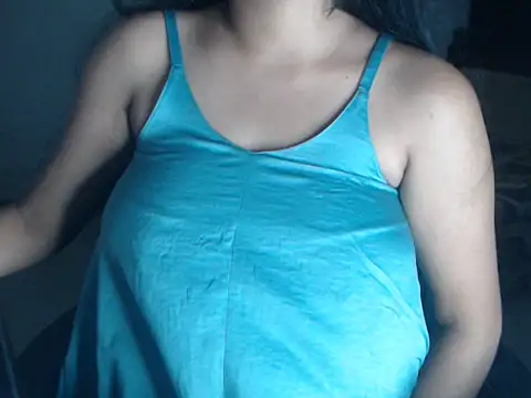 Snapshot of DevilErin chatting on March 8, 2026, 8:23 pm DevilErin online show from March 8, 2026, 8:23 pm