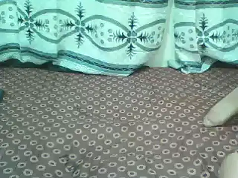 Snapshot of Squirt_ass_queen chatting on November 30, 2025, 12:11 am Squirt ass queen online show from November 30, 2025, 12:11 am