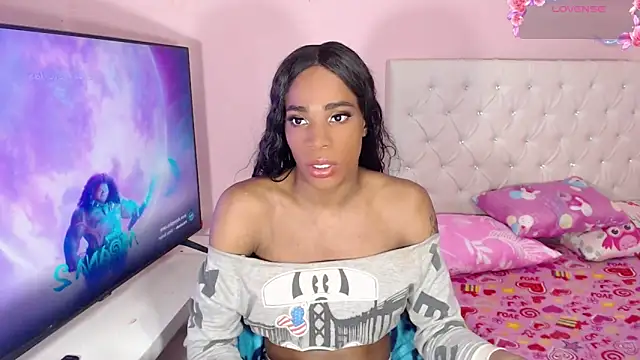 DannaDocell online show from March 21, 2025, 3:33 am