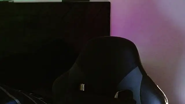 Ian Daviz online show from April 6, 2026, 11:06 pm