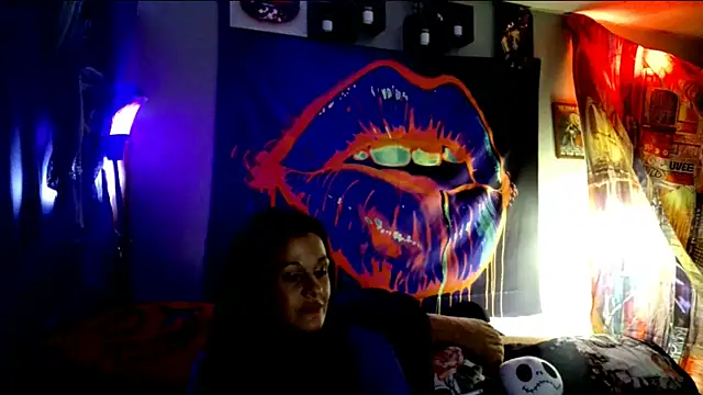 KRYZTALYNXXX online show from February 19, 2025, 10:42 pm