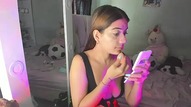 KittyKlum online show from March 11, 2026, 4:23 pm