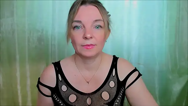 Regina  blue online show from February 21, 2025, 11:55 am