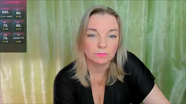 Regina  blue online show from March 22, 2025, 5:52 pm