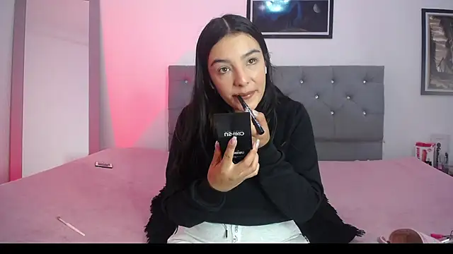 Perla Sc online show from March 23, 2025, 4:27 am