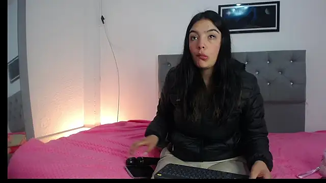 Perla Sc online show from February 19, 2025, 5:27 am