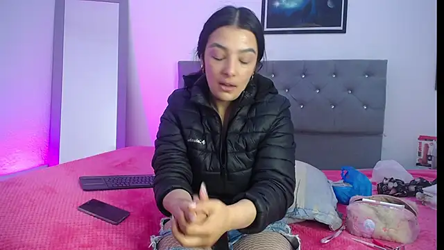 Perla Sc online show from February 23, 2025, 4:39 am