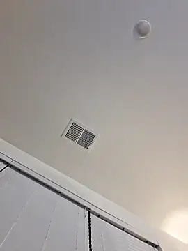 SmokingSloth online show from March 18, 2026, 1:31 am