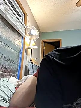 SmokingSloth online show from February 19, 2026, 5:37 am