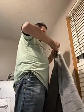 SmokingSloth online show from September 11, 2025, 5:51 am