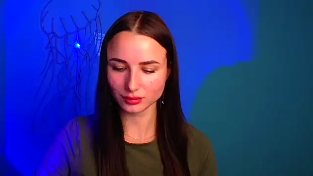 Eva Janee online show from October 3, 2025, 5:25 pm