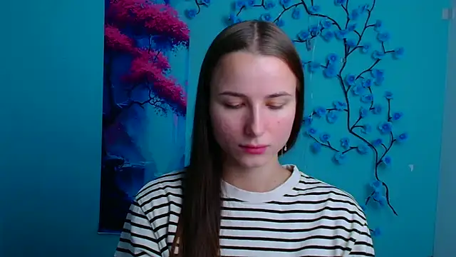 Eva Janee online show from December 5, 2025, 6:45 am