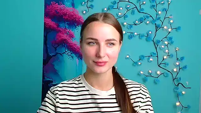 Eva Janee online show from November 7, 2025, 6:40 am