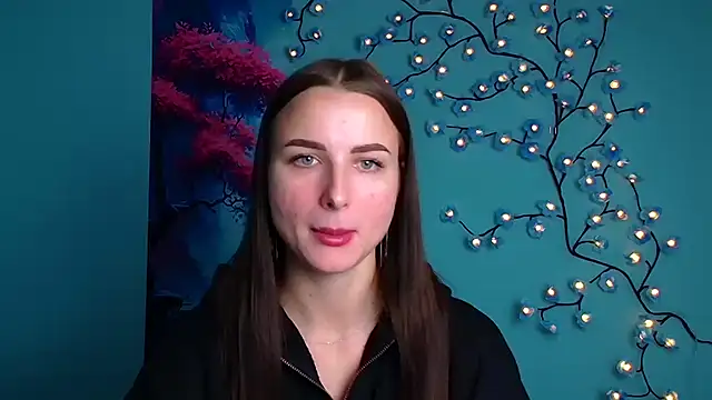 Eva Janee online show from October 16, 2025, 11:18 am