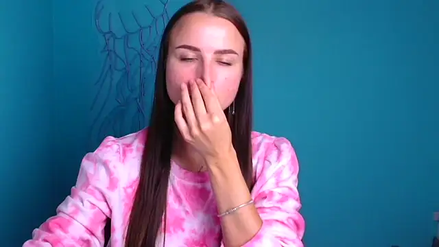 Eva Janee online show from September 30, 2025, 11:16 am