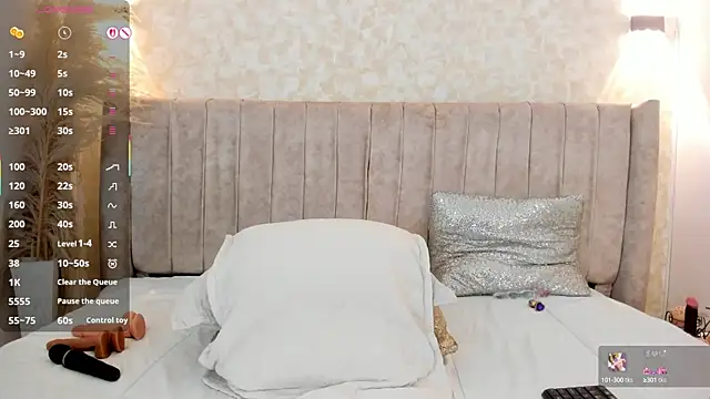 mia lourence online show from October 6, 2025, 12:17 pm