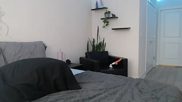 Snapshot of fallongrayxo chatting on March 13, 2025, 4:45 pm fallongrayxo online show from March 13, 2025, 4:45 pm