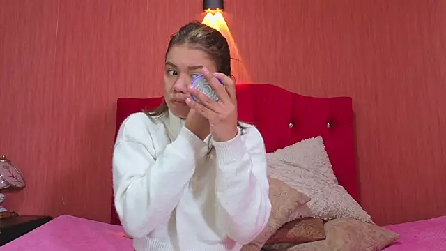 Gissel Angel online show from September 9, 2025, 8:18 pm