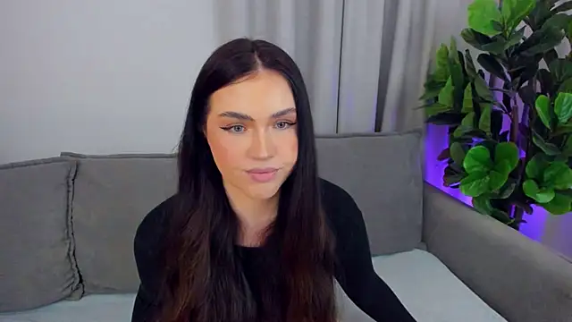 Snapshot of sexyangeloux chatting on April 23, 2026, 7:59 pm sexyangeloux online show from April 23, 2026, 7:59 pm