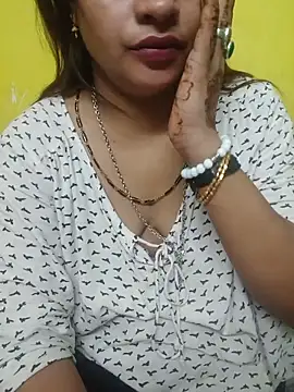 Snapshot of Sexyranibhabhi chatting on May 23, 2026, 3:00 pm Sexyranibhabhi online show from May 23, 2026, 3:00 pm