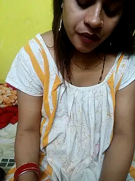 Snapshot of Sexyranibhabhi chatting on May 10, 2026, 3:32 am Sexyranibhabhi online show from May 10, 2026, 3:32 am