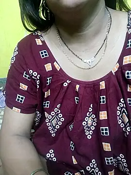 Snapshot of Sexyranibhabhi chatting on May 18, 2026, 1:50 am Sexyranibhabhi online show from May 18, 2026, 1:50 am