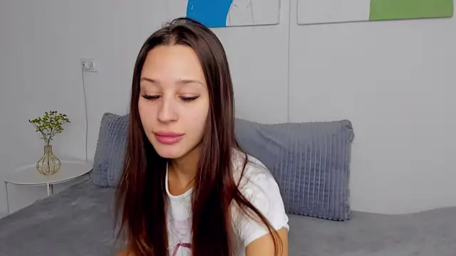 SelenaRousey online show from November 8, 2025, 9:35 am