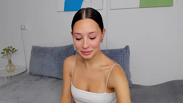 SelenaRousey online show from October 23, 2025, 7:18 am