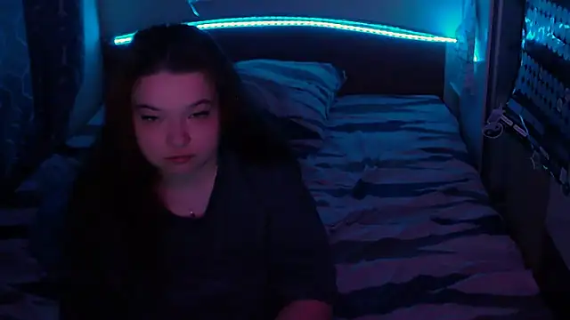 HaleyRoute online show from December 3, 2025, 8:47 am