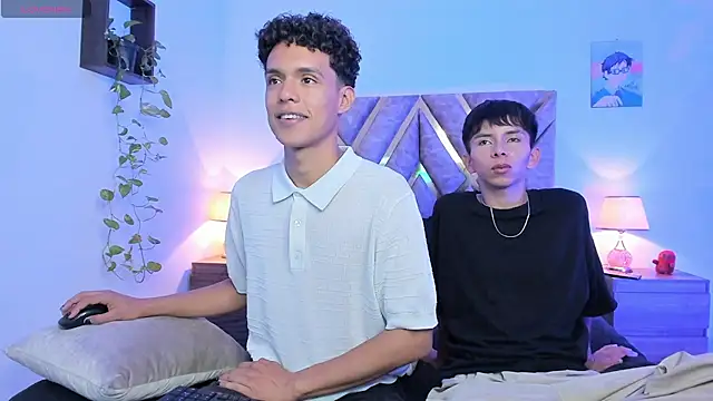 nickolas moon online show from September 29, 2025, 5:40 pm