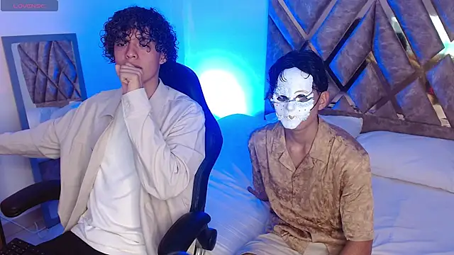 nickolas moon online show from March 1, 2025, 7:48 pm