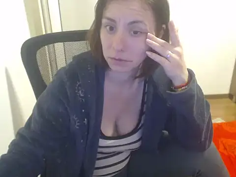 SweetAdela92 online show from February 12, 2026, 11:37 pm