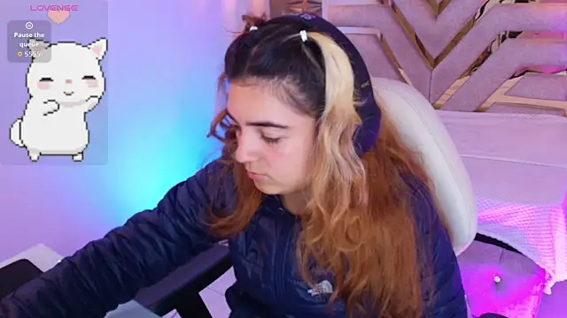 meraki fraise online show from September 20, 2025, 7:30 pm