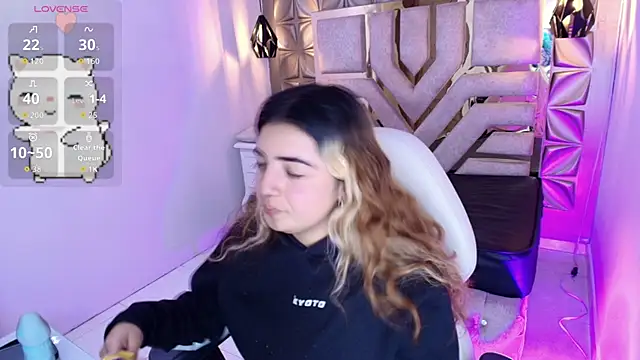 meraki fraise online show from September 21, 2025, 8:58 pm