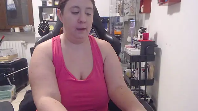 valerysexy online show from December 19, 2025, 10:45 pm