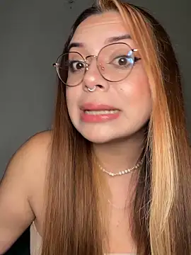 NatyOlson online show from September 27, 2025, 3:34 am