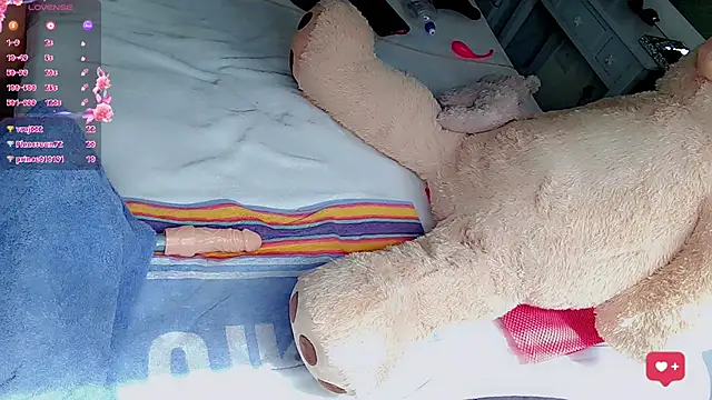 Luscious angell online show from February 12, 2025, 10:56 am