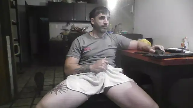 ozzypsico13 online show from October 10, 2025, 11:05 pm