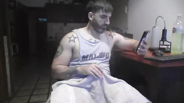 ozzypsico13 online show from November 2, 2025, 2:27 am