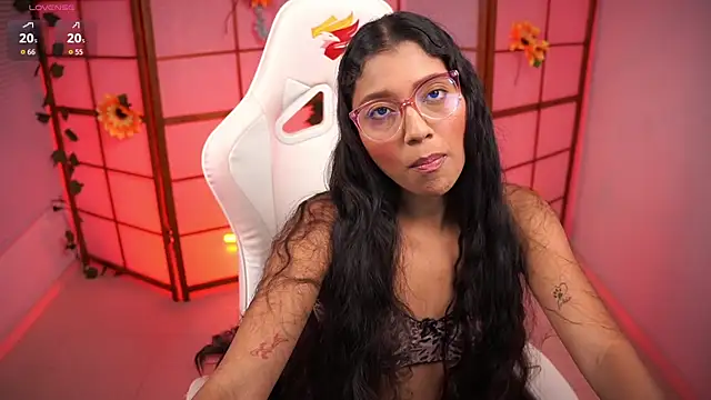 small emilie online show from October 11, 2025, 2:07 pm