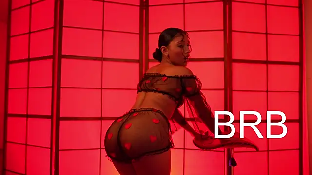 small emilie online show from December 3, 2024, 5:15 am