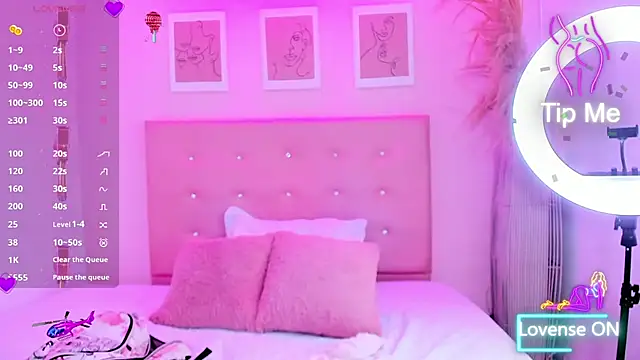 EIMY BRIGHT online show from September 17, 2025, 2:08 pm